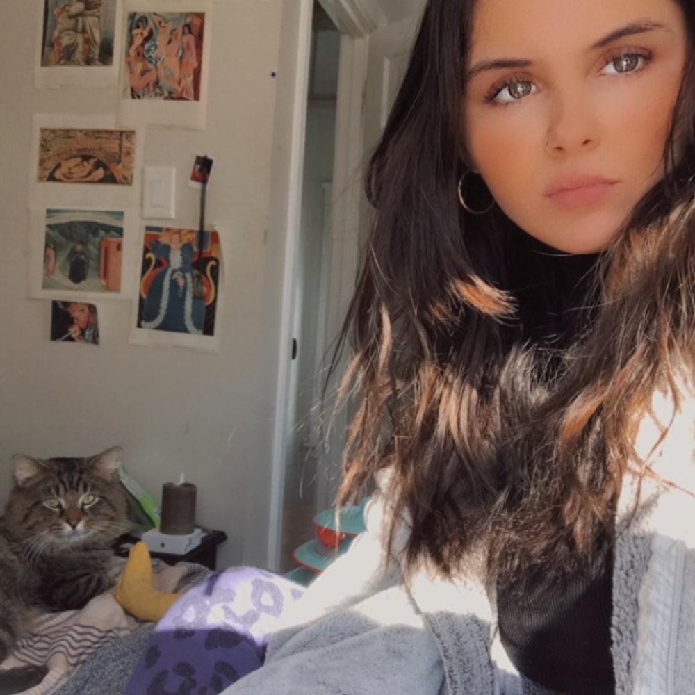 🌸Meet Michelle🌙 - Picture 1 of 1